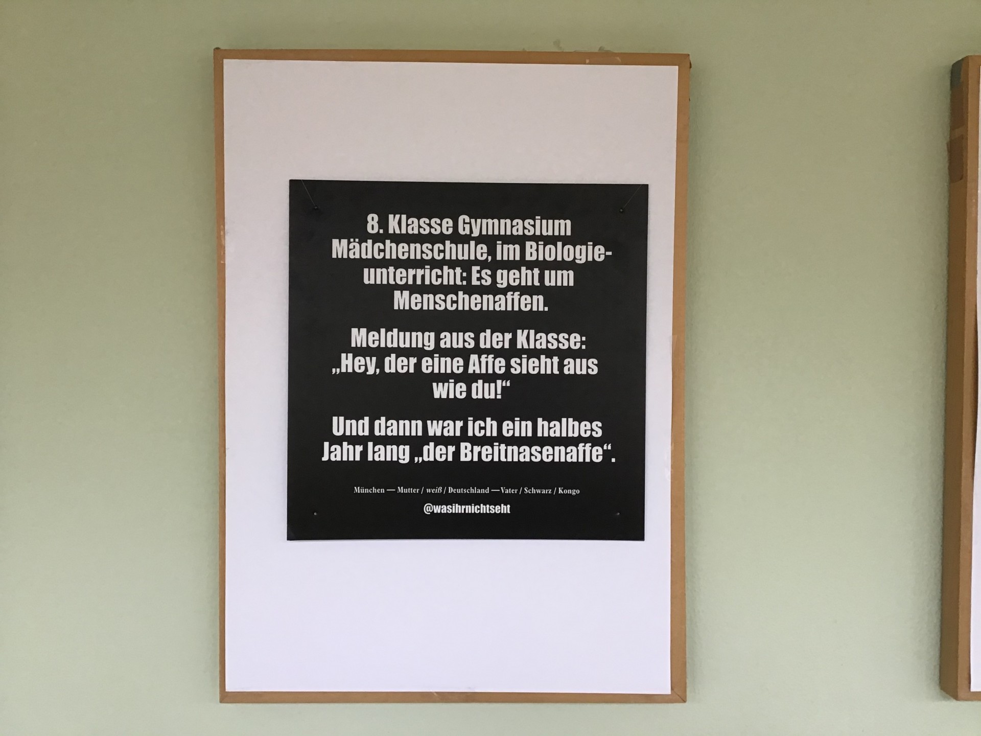 Ausstellung „Was ihr nicht seht“ im Rahmen der Aktionstage „Waldschule mit Courage“